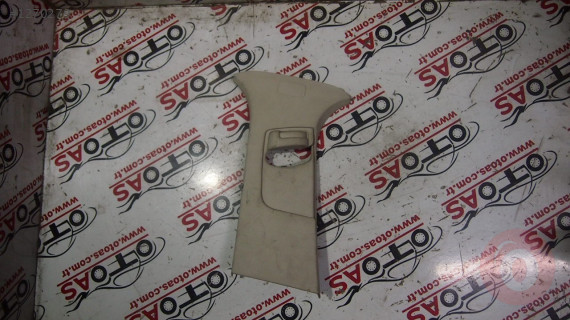 Ford Focus 3 Orta Direk Sol Üst Kaplaması bm51-a24583