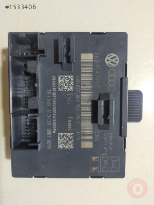 AUDİ Q5 KAPI BEYNİ ARKA 8K0959795C
