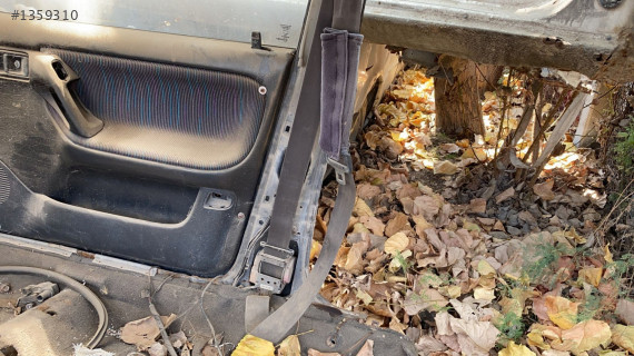 MAZDA 323 YOLCU EMNİYET KEMERİ ORJİNAL ÇIKMA