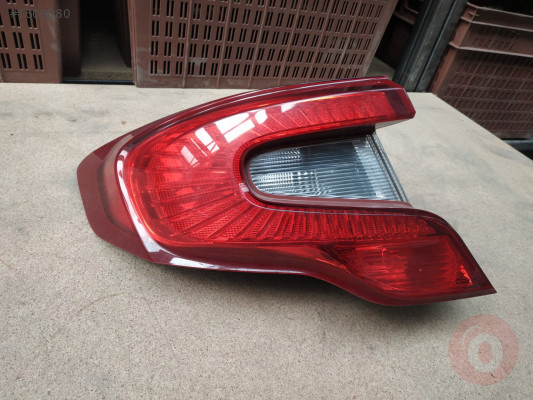 Fiat Egea sol arka stop