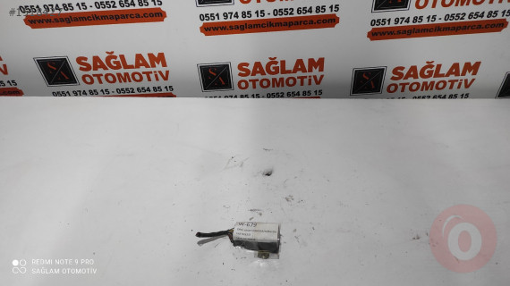 OEM; 90230835 OPEL KADET-OMEGA-SENATÖR ÇIKMA  FAR RÖLESİ