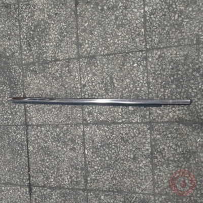 PEUGEOT 301 CAM ÇITASI KAPI NİKELAJLI ÇIKMA ORJİNAL