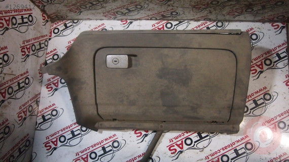 Volkswagen Golf 5 Torpido Kapağı Sağ - 1k1857290