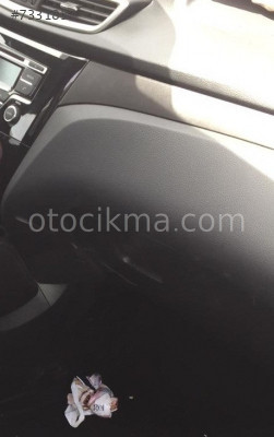 2016 Model Nissan Qashgai 1.5 Dizel çıkma dolu torpido.