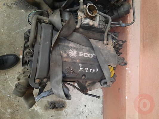 Opel corsa d z 1.2 xep motor  komple  çıkma orjinal
