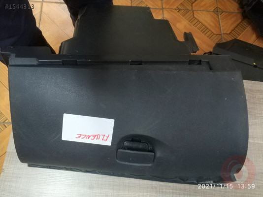 Renault Fluence çıkma orjinal hatasız torpido kapağı