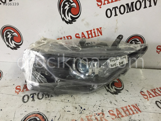 toyota auris ön sol far çıkma