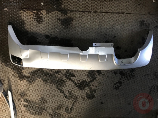 Volvo XC90 arka tampon difüzörü çıkma orjinal