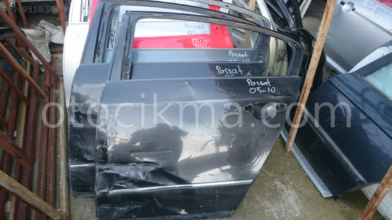 VOLKSWAGEN PASSAT B6 SOL ARKA KAPI