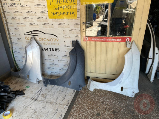 FORD FİESTA SOL ÖN ÇAMURLUK 2002-2008 MODEL ORJİNAL ÇIKMA