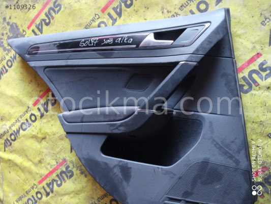 VW GOLF 7.5 ORJINAL ÇIKMA SAG ARKA KAPI DOŞEMESİ