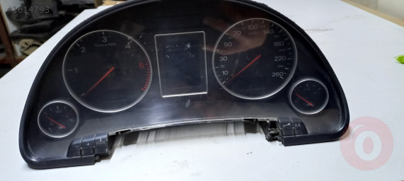 8E0920900 - Audi A4 Gösterge Saati Orjinal Çıkma