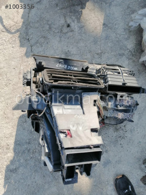 FİAT LİNEA KALORİFER KAZANI ÇIKMA PARÇA