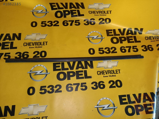 Opel Vectra A Çıkma Cam Sıyırıcı