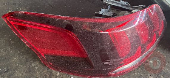 Çıkma Peugeot 301 sol arka stop orjinal