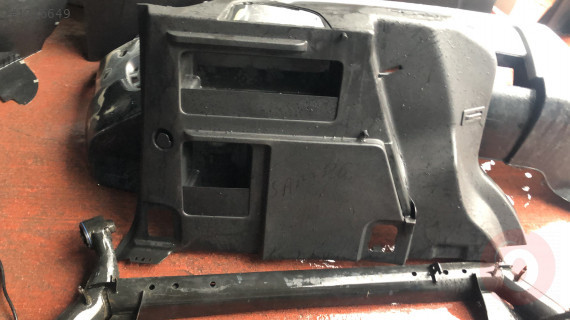 Ford courier arka döşemesi çıkma ORJİNAL