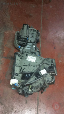 AUDİ A3 2006 1.6 ÇIKMA ORJİNAL KALORİFER KAZANI
