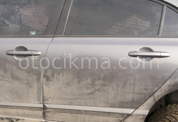 2011 HONDA CİVİC ORİJİNAL SOL TAKIM KAPI KOLU.
