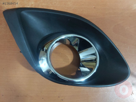 MAZDA 2 2011 - 2013 SAĞ SİS KAPAĞI