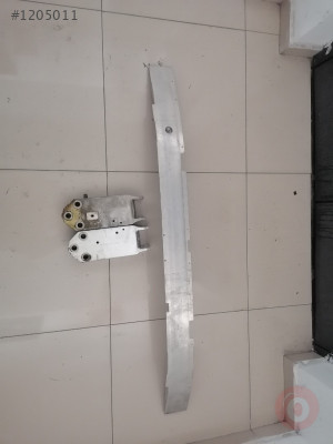 BMW F10 TAMPON DEMİRİ BABALARI İLE