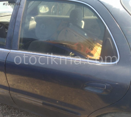 kia clarus 2.0 16v çıkma sol arka kapı
