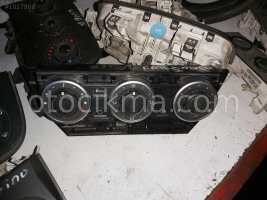 LANDROVER FREELANDER DİJİTAL KUMANDA PANELİ ÇIKMA PARÇA