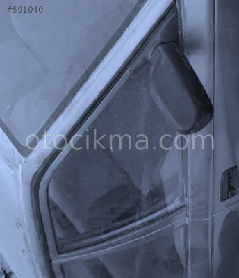 1992 TOYOTA COROLLA ÇIKMA SAĞ ÖN KAPI CAMI.