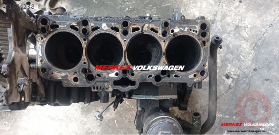 VOLKSWAGEN - TRANSPORTER (T5)/ 1.9 TDİ YARIM MOTOR (FLANŞLI)