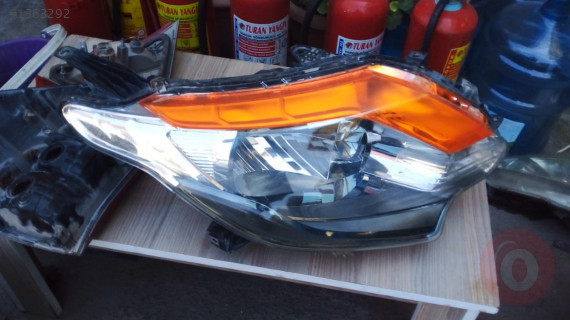 Mitsubisi l200 sag ve sol far