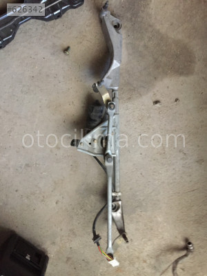 Mercedes w203 c kasa ön cam silgi motoru çıkma