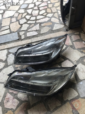 OPEL İNSİGNİA SOL FAR