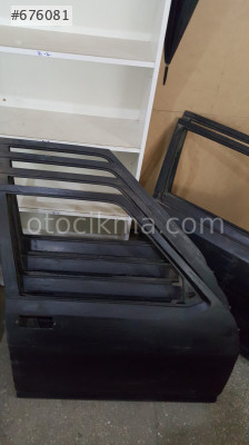 SEAT MALAGA SAĞ ÖN KAPI SIFIR
