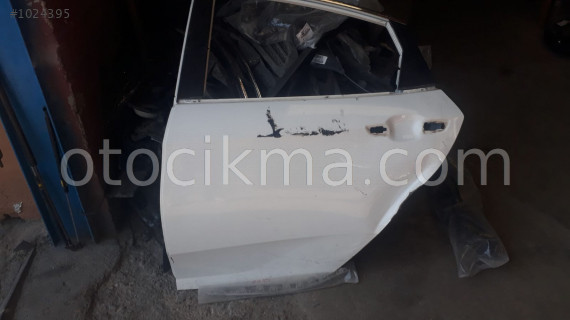 honda civic çıkma orjinal sol arka kapı