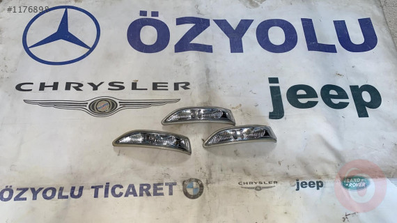 MERCEDES W639 VİANO SAĞ AYNA SİNYALİ