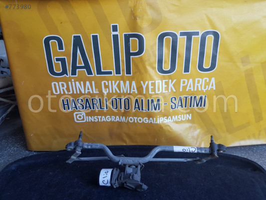 Renault Clio Silecek motoru hatasız orjinal çıkma