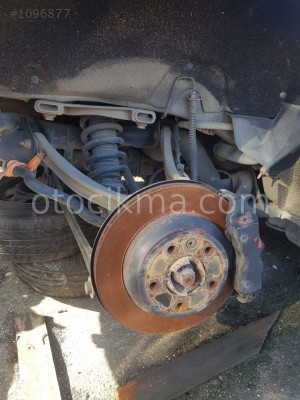 Audi Q7 Sağ Arka Fren Merkezi Hatasız Orjinal Çıkma