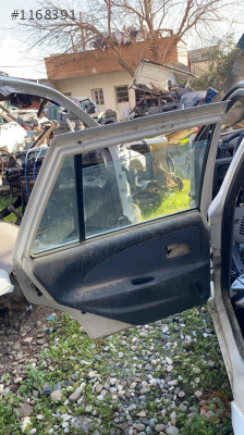 Solenza sol arka kapı dolu orjinal çıkma kapısı