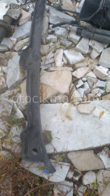 citroen saxo çıkma cam önü ızgarası