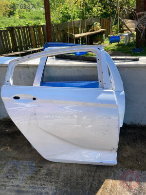 OPEL INSIGNIA B SAĞ ARKA KAPI OTO ERKAN ÜNYE