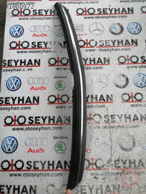 Toyota corolla 2008 ön panjur alt nikelajı