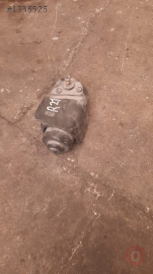 renault r21 çıkma ön cam silgeç motoru