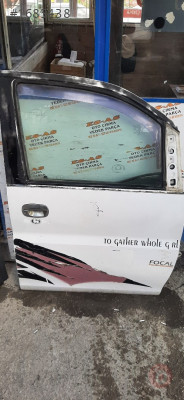 Hyundai Starex sağ ön dolu kapı 1998 2008