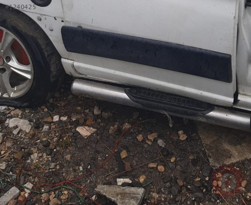 2000 model peugeot partner 1.9 d çıkma sağ sürgü kapı bandı