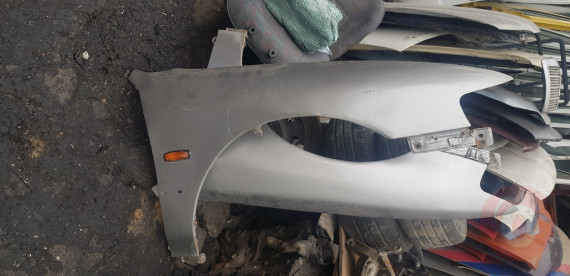 94 Honda Accord Ön çamurluklar
