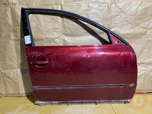 PASSAT B5 97-05 SUPERB 02-08 SAĞ ÖN KAPI 3B4831052BE