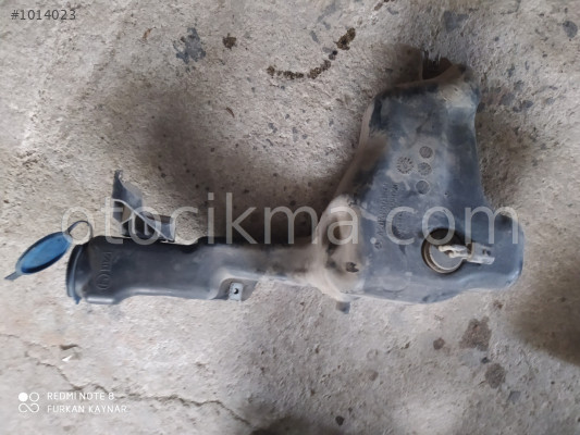 2014 Mercedes w207 çıkma silecek su bidonu