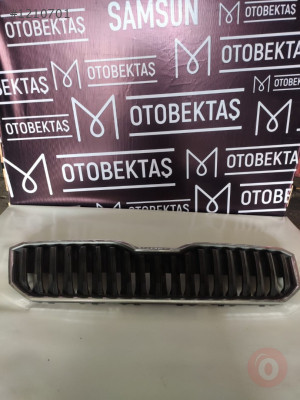 Scoda SuperB Ön Panjur Orijinal Çıkma