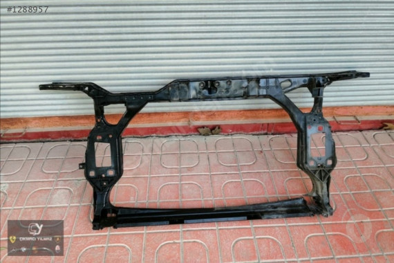 Audi a4 ön panel 2012 2015 çıkma yedek parça