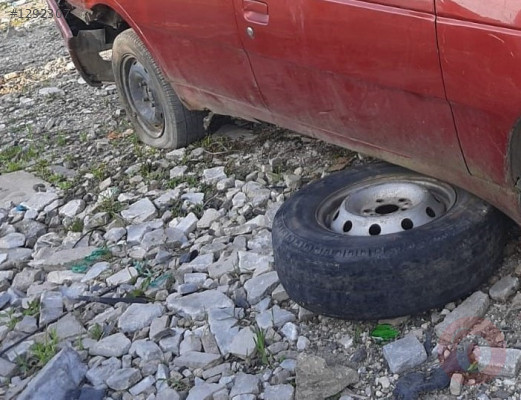 1993 model peugeot 405 çıkma sağ takım jant lastik