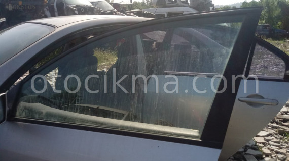 nissan primera çıkma sol ön cam
